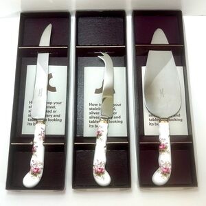 Vintage Royal Albert Floral Lavender Rose Pie & Cheese Knife Set, EUC